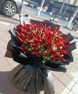 红辣椒花搭配什么好看