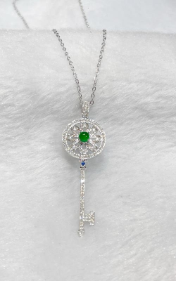 钻石翡翠长什么样子