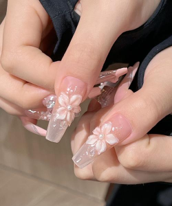 养花假指甲 养花假指甲