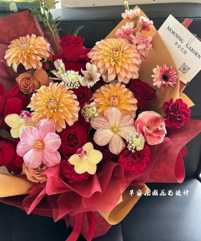 花桃红颜色怎么配