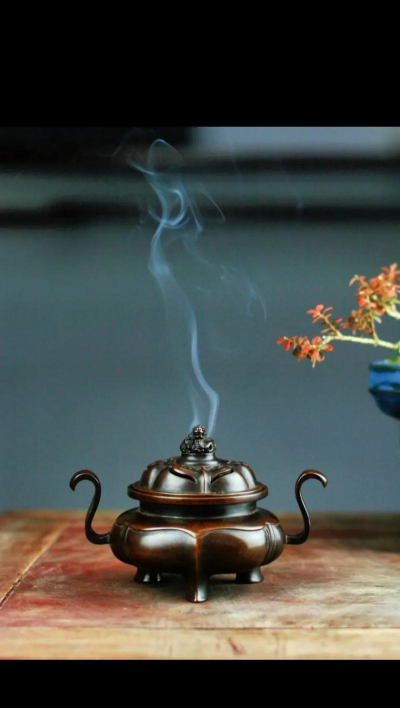 小香炉养花