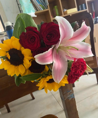 让老婆养花 让老婆养花