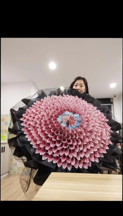 富豪花钱养花 富豪花钱养花