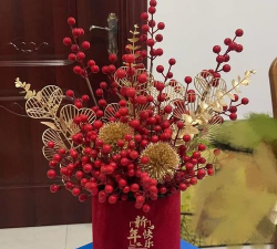 插花冬青红果配什么