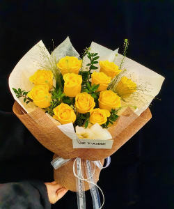 玫瑰花一般配什么叶材