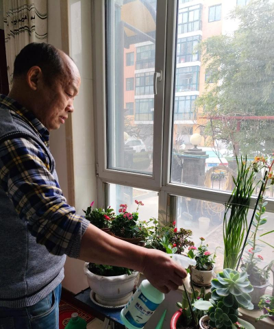 荣成小伙教你养花