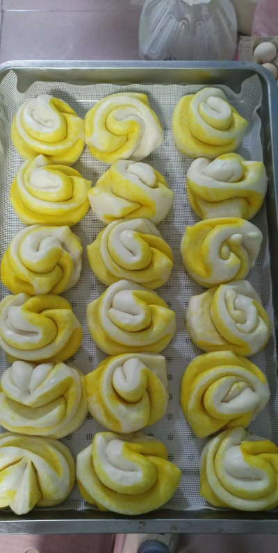 剩馒头饼子养花