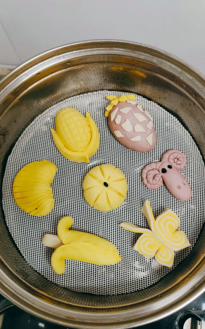 馒头埋在土里养花