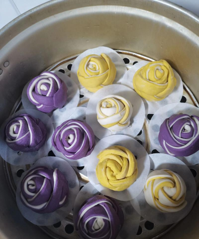 在家养花做馒头