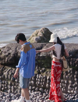 春游哥哥爱人如养花