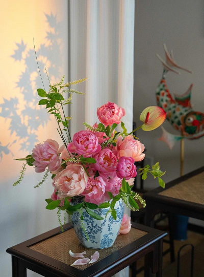 芍药花养花瓶里