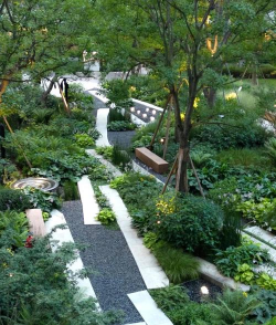 竖向绿化设计，提升城市生态，美化建筑空间