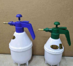 家里养花喷药喷壶 家里养花喷药喷壶