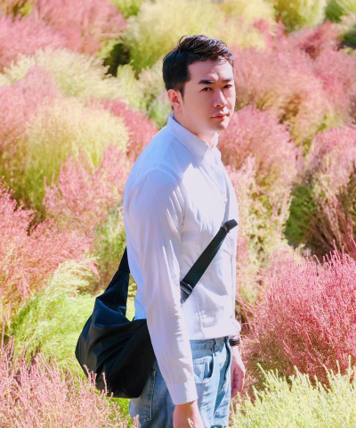 爱养花的泽宇 爱养花的泽宇