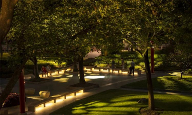 绿化草坪灯光设计,提升夜间美感,营造舒适氛围 绿化草坪灯光设计,提升夜间美感,营造舒适氛围