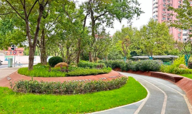 城市街景绿化设计,提升环境品质,改善居民生活 城市街景绿化设计,提升环境品质,改善居民生活