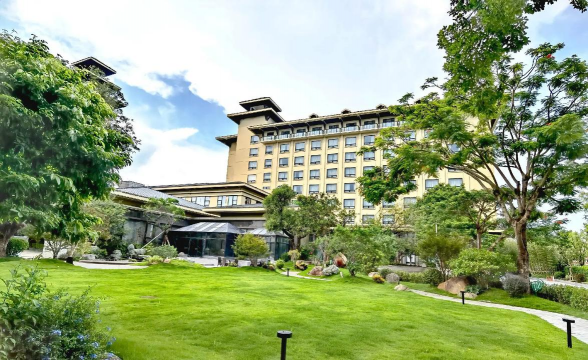 江干区酒店绿化养护设计,提升酒店形象,打造舒适环境 江干区酒店绿化养护设计,提升酒店形象,打造舒适环境