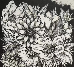 花卉黑白装饰画,提升家居格调,展现艺术品味 花卉黑白装饰画,提升家居格调,展现艺术品味