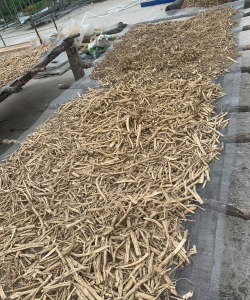 白鲜皮一亩地能产多少斤