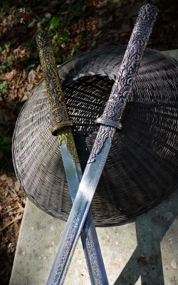 家里阳光不足怎么养花，选对植物种类，掌握养护技巧