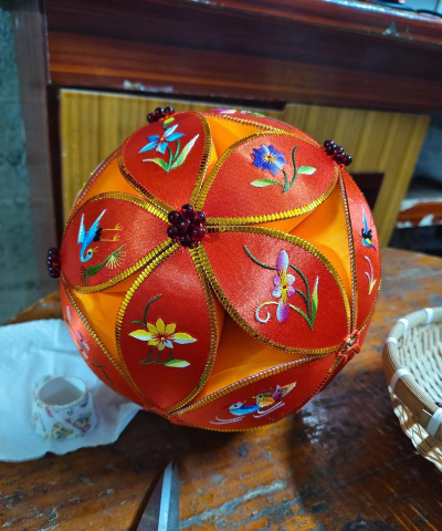 家里阳光不足怎么养花，选对植物种类，掌握养护技巧