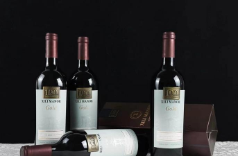 家里阳光不足怎么养花，选对植物种类，掌握养护技巧