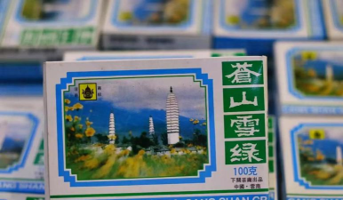 家里阳光不足怎么养花，选对植物种类，掌握养护技巧