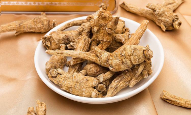 家里阳光不足怎么养花，选对植物种类，掌握养护技巧