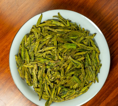 家里阳光不足怎么养花，选对植物种类，掌握养护技巧