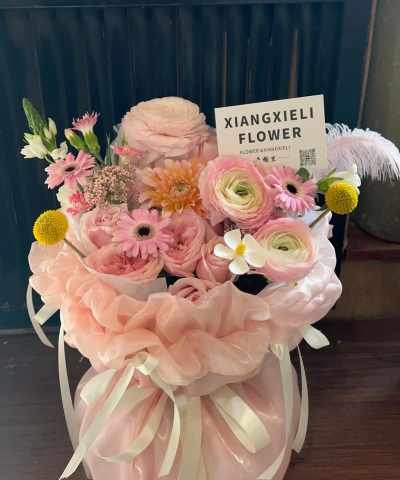 花卉包装,提升产品价值,传递美好心意 花卉包装,提升产品价值,传递美好心意