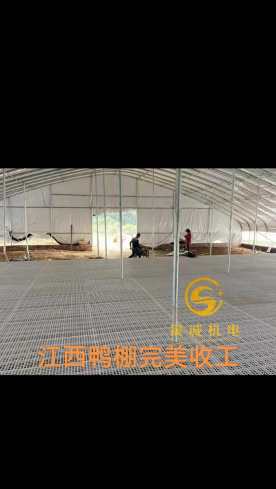 肉鸭养殖大棚建设,选址要点,材料选择 肉鸭养殖大棚建设,选址要点,材料选择