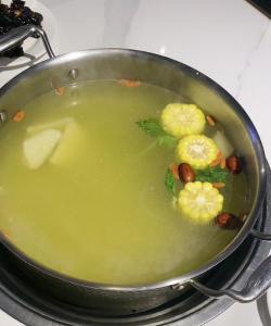 自制清汤锅底的做法 自制清汤锅底的做法