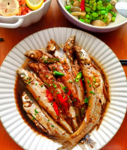 板栗蒸着吃还是煮着吃 板栗蒸着吃还是煮着吃