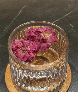 泡过的茶叶养花,废物利用,省钱又环保 泡过的茶叶养花,废物利用,省钱又环保